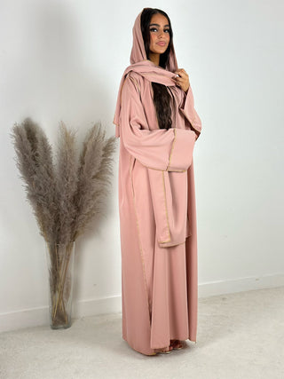 ABAYA VOILE INTÉGRÉ ROSE À BORDURE DORÉ